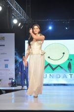 Izabelle Liete walks for Sonakshi Raaj at Save Girl Child show in ITC Parel, Mumbai on 19th April 2014